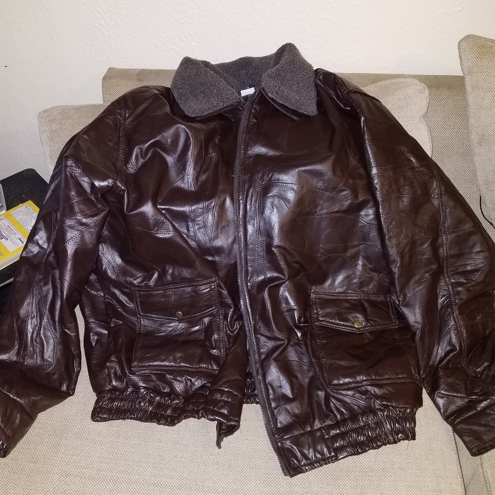 Leather bomber